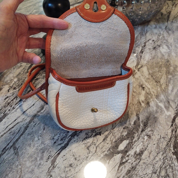 Dooney and Bourke - Picture 3 of 4